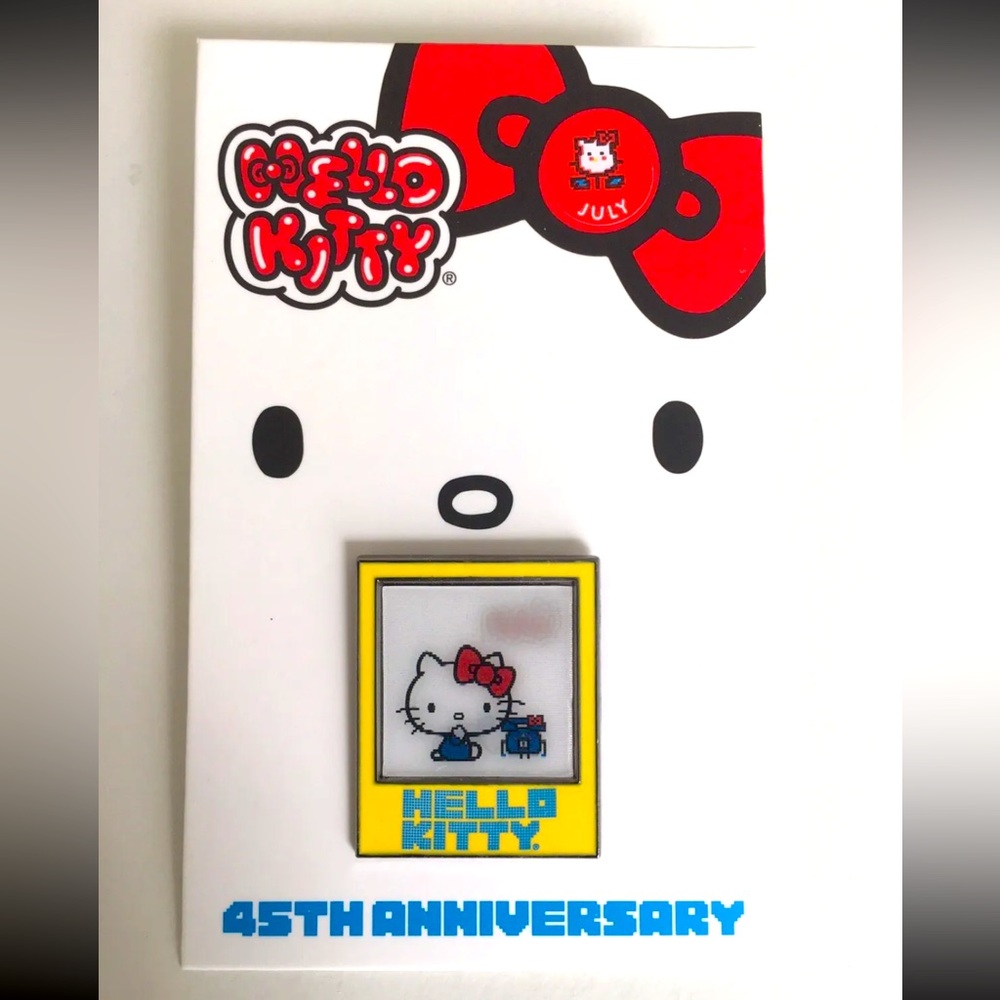 New Sanrio Friend of the Month Pin Hello Kitty Telephone JULY 2019 45th Annivers